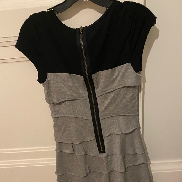 Super cute Laundry Dress size 2 - Picture 1 of 4